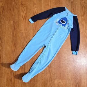 Boys Shark One Piece Pijama With Non Skid Sole Socks Blue Size 5 Years New